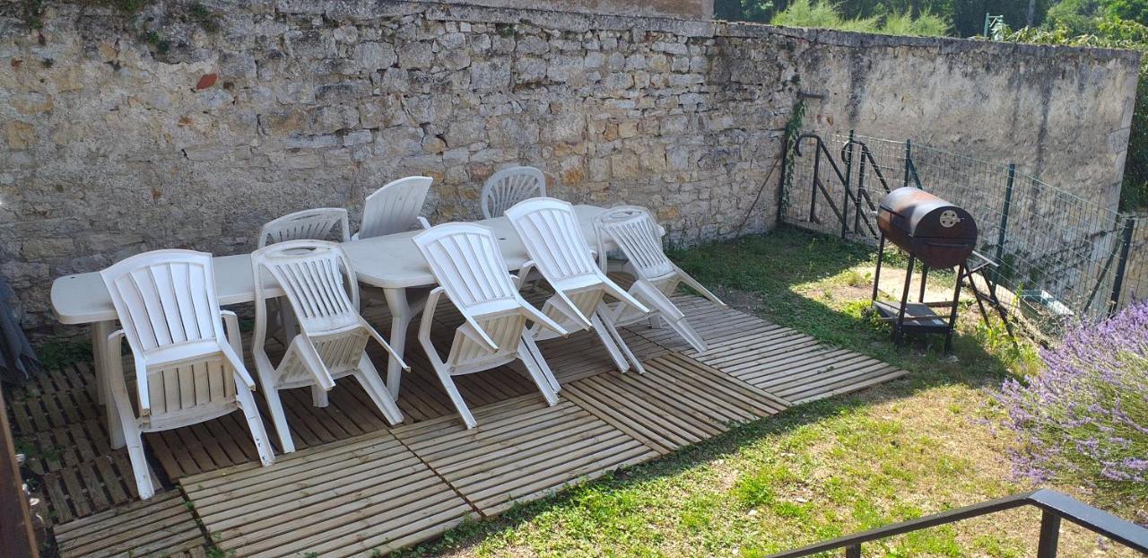 Villa Maison pour nombreuses personnes à Pousseaux Extérieur photo